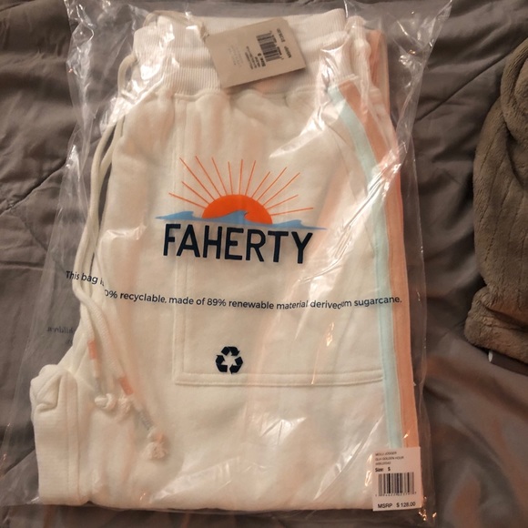 Faherty Molli French Terry Jogger - Picture 3 of 3